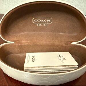 Coach Cream and Brown Sunglasses Case 🕶️